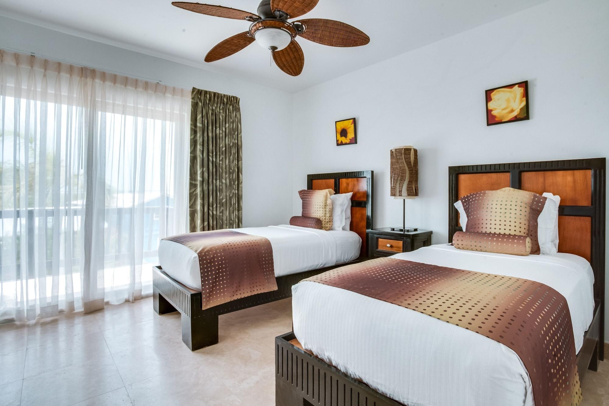 Las Terrazas Resort San Pedro  Extérieur photo